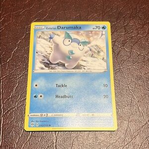 Pokemon Galarian Darumaka Card